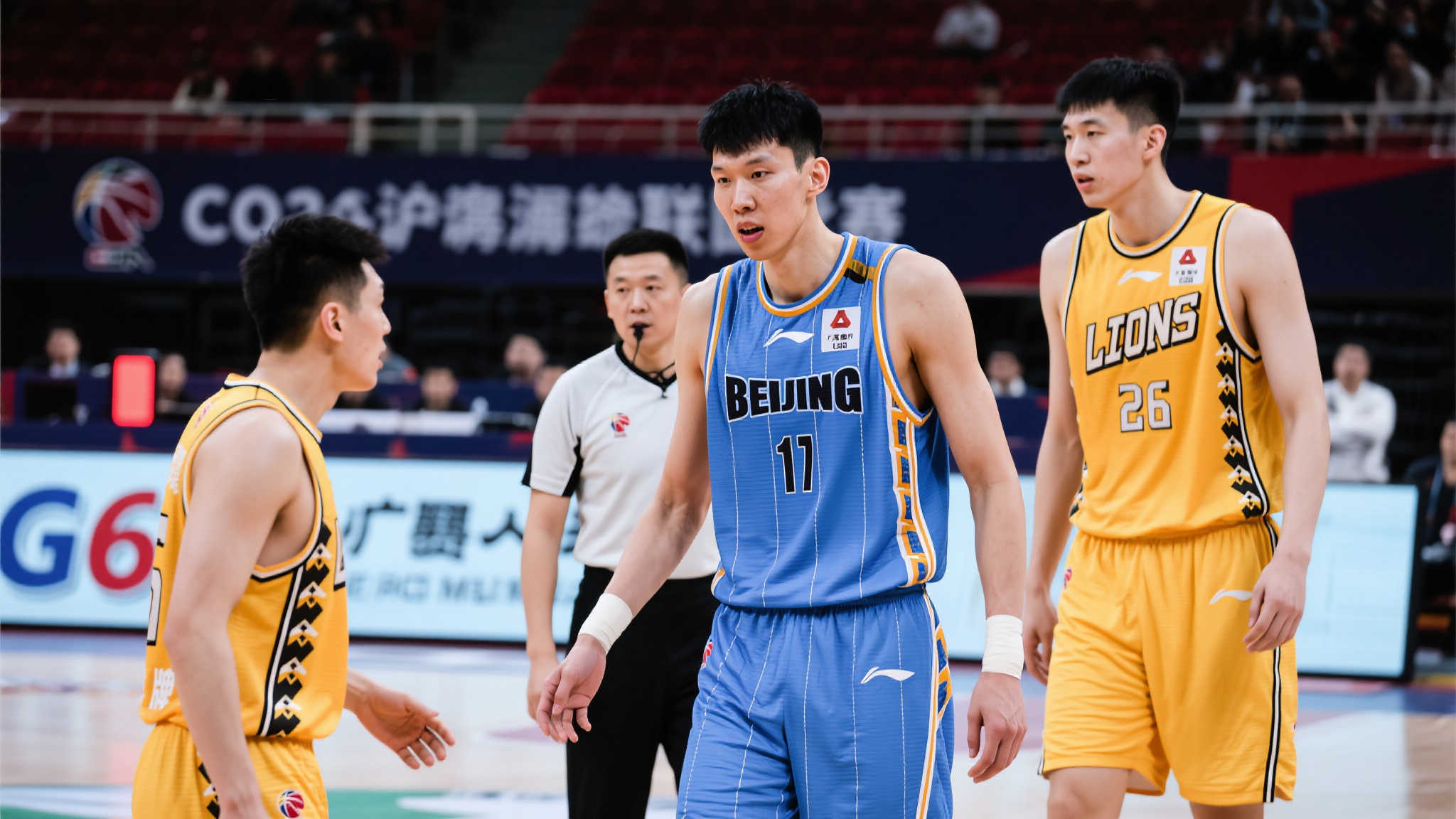 G6京厦对决4大看点！韩国裁判接替本土裁判，翟晓川周琦正面交锋